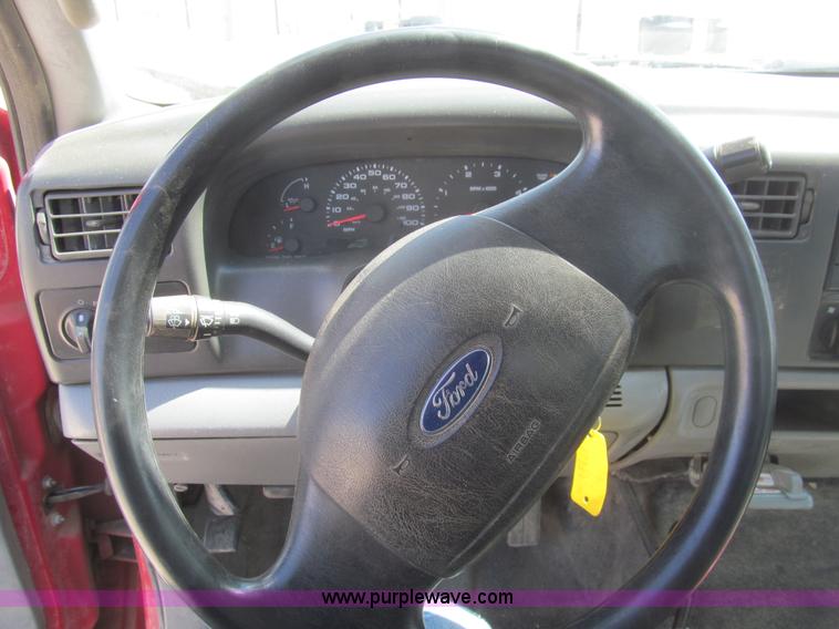 image for item I7130 2004 Ford F550 dump bed truck