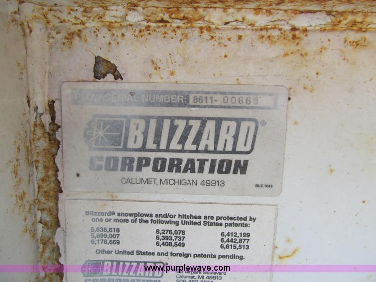 image for item I7130 2004 Ford F550 dump bed truck