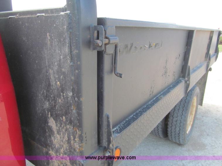 image for item I7130 2004 Ford F550 dump bed truck