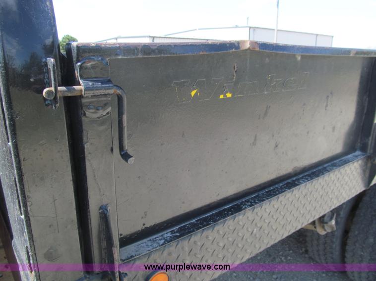 image for item I7131 2003 Ford F550 XLT dump bed truck