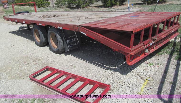 image for item I7132 1996 Blair tandem axle equipment trailer