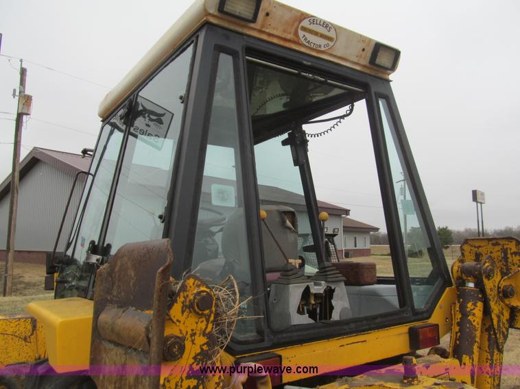 image for item I7134 1985 JCB 1400B backhoe
