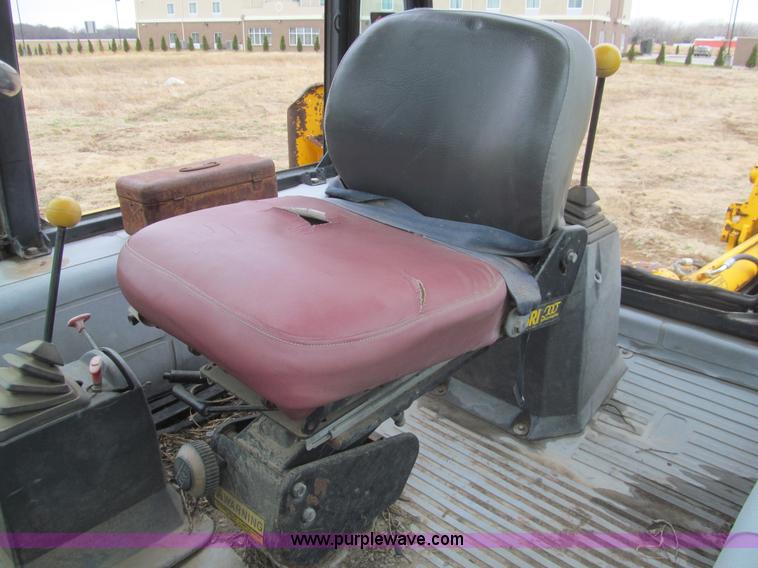 image for item I7134 1985 JCB 1400B backhoe