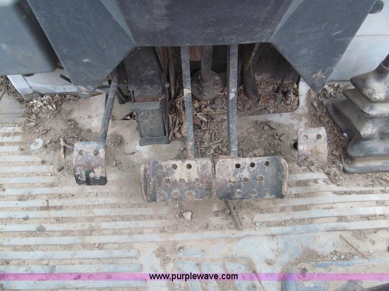 image for item I7134 1985 JCB 1400B backhoe