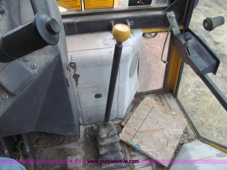 image for item I7134 1985 JCB 1400B backhoe