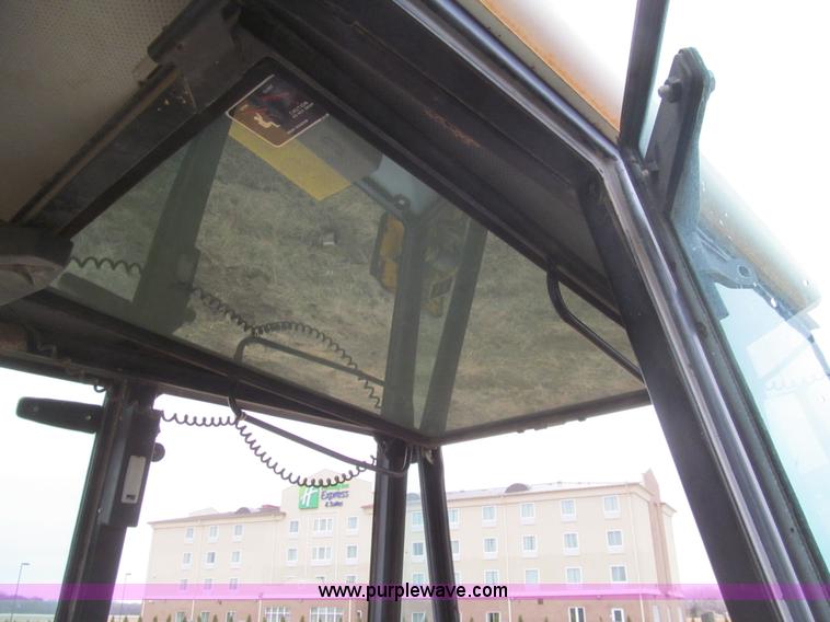 image for item I7134 1985 JCB 1400B backhoe