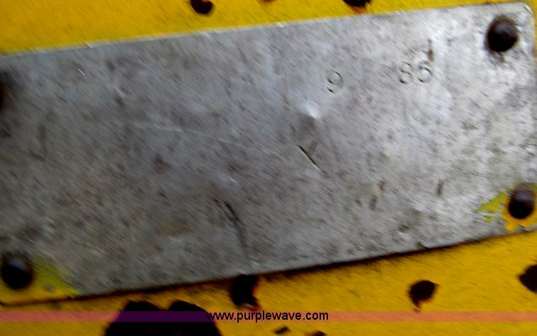 image for item I7134 1985 JCB 1400B backhoe