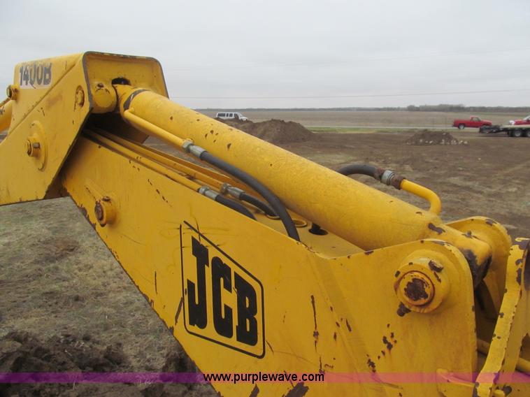 image for item I7134 1985 JCB 1400B backhoe