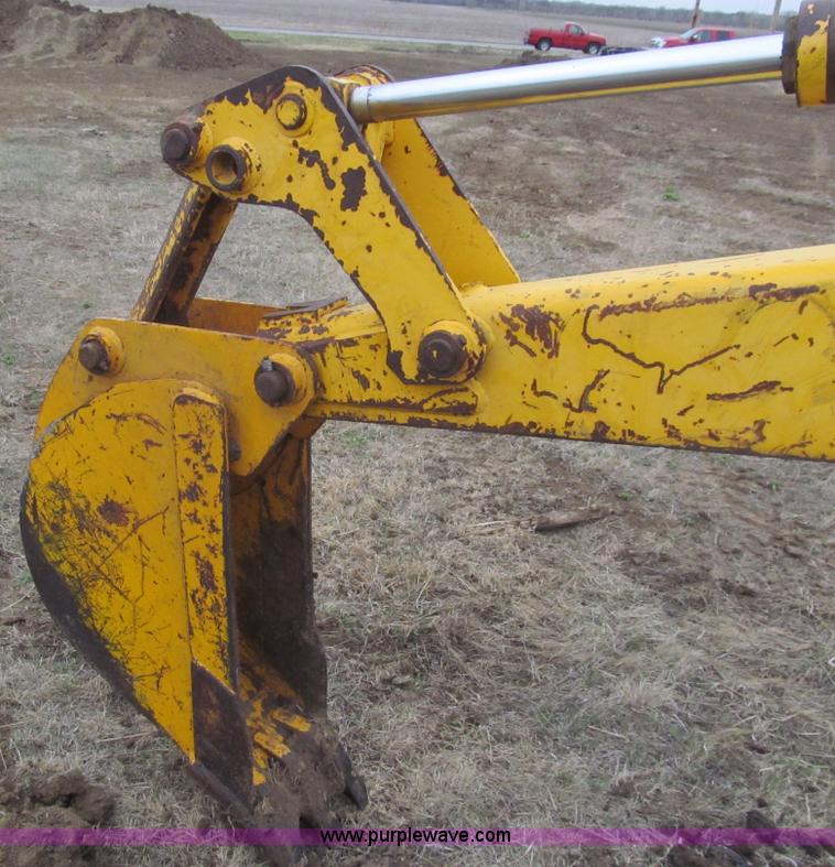 image for item I7134 1985 JCB 1400B backhoe