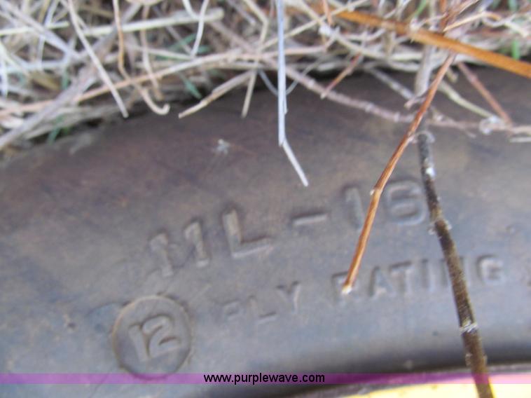 image for item I7134 1985 JCB 1400B backhoe