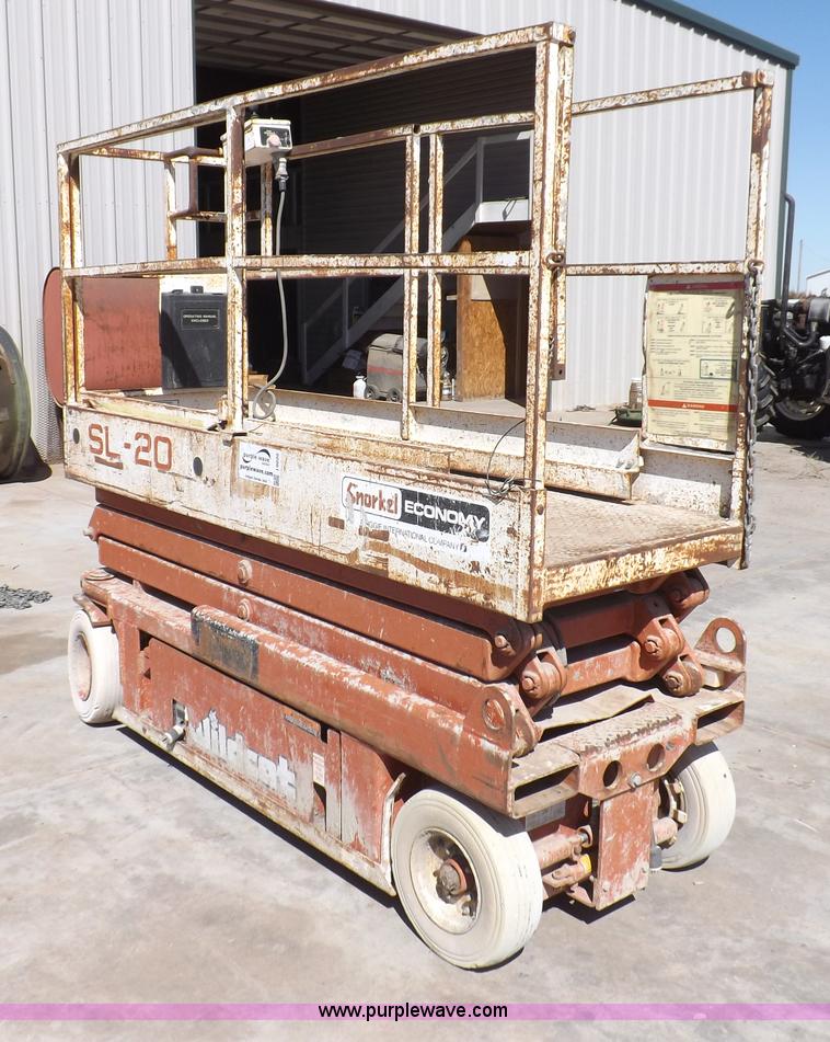 image for item I9020 Snorkel SL 20 Wildcat electric scissor lift