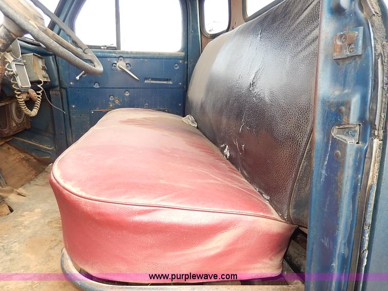 image for item I9370 1952 Dodge bucket truck