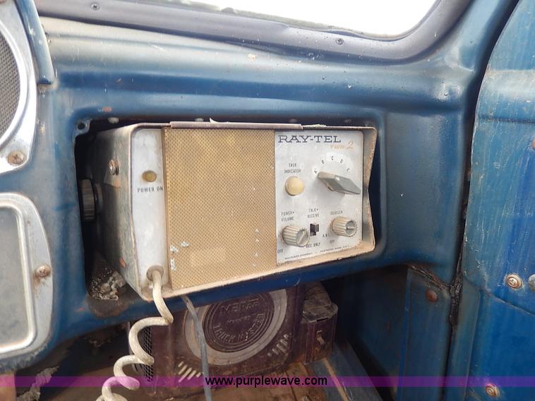 image for item I9370 1952 Dodge bucket truck