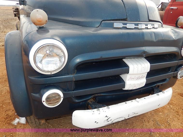 image for item I9370 1952 Dodge bucket truck