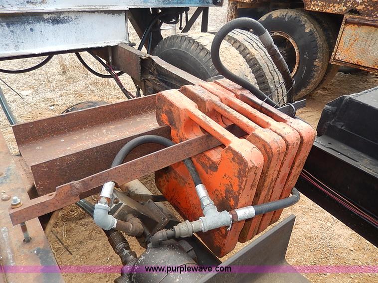 image for item I9370 1952 Dodge bucket truck