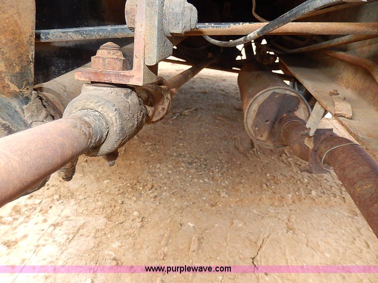 image for item I9370 1952 Dodge bucket truck