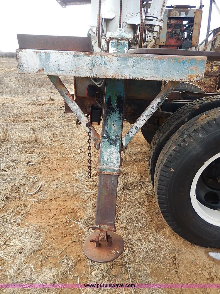 image for item I9370 1952 Dodge bucket truck