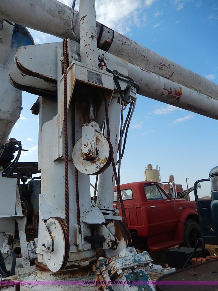 image for item I9370 1952 Dodge bucket truck