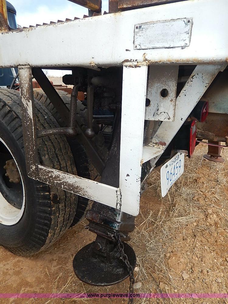 image for item I9370 1952 Dodge bucket truck