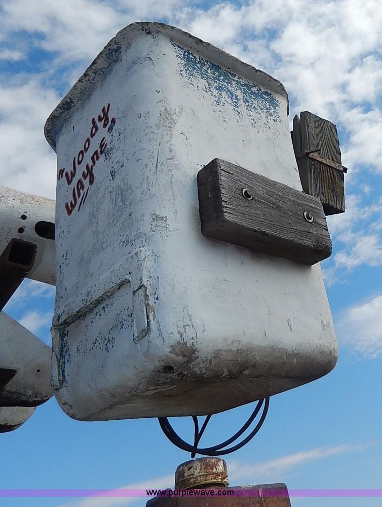 image for item I9370 1952 Dodge bucket truck