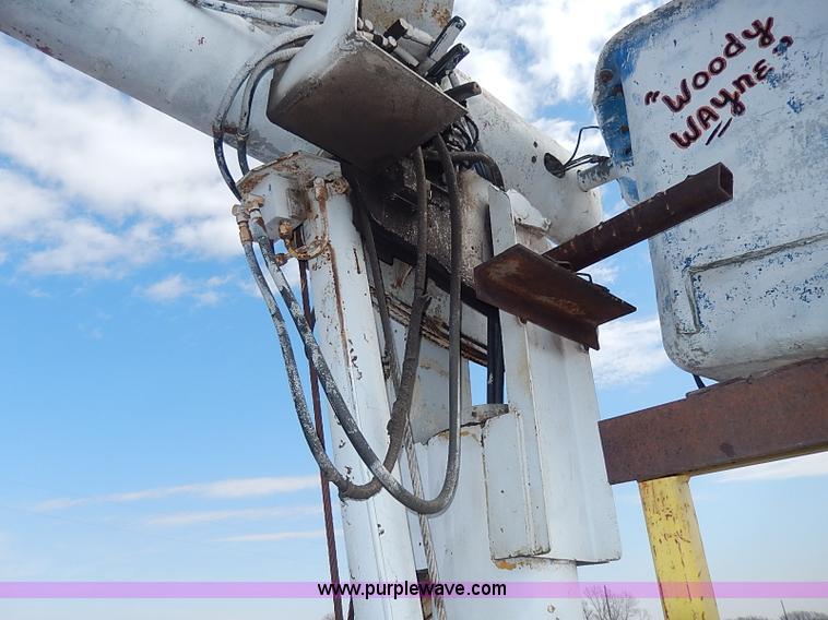 image for item I9370 1952 Dodge bucket truck