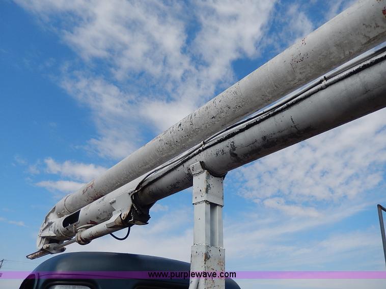 image for item I9370 1952 Dodge bucket truck