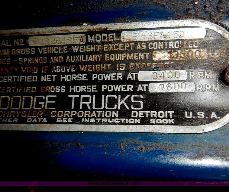 image for item I9370 1952 Dodge bucket truck