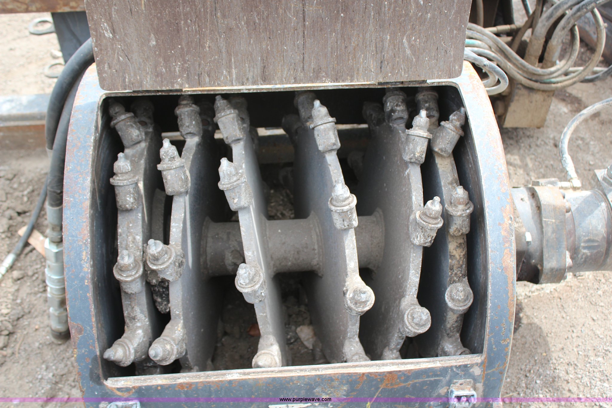 2005 Coneqtec AP600 universal milling head skid steer attachment in