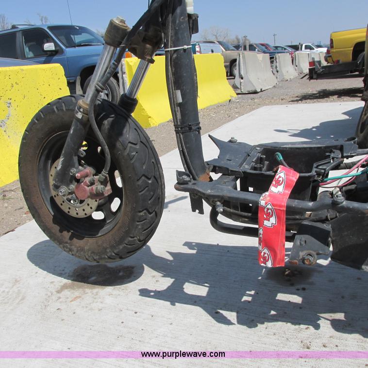 image for item G8481 2012 Taotao street scooter