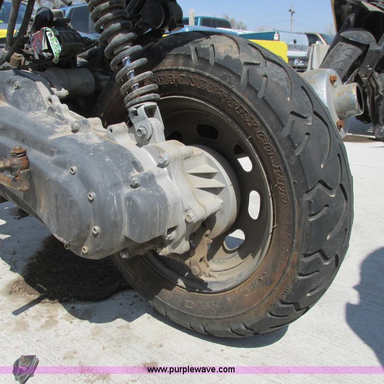 image for item G8481 2012 Taotao street scooter