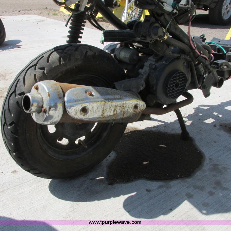 image for item G8481 2012 Taotao street scooter