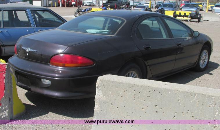 image for item G8482 2003 Chrylser Concorde