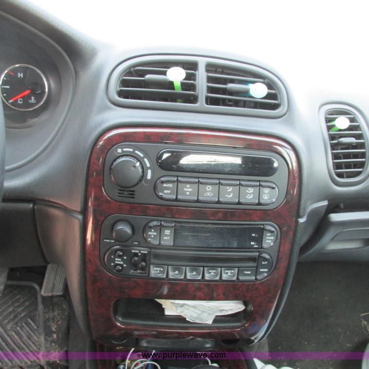 image for item G8482 2003 Chrylser Concorde