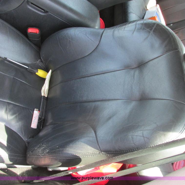 image for item G8482 2003 Chrylser Concorde