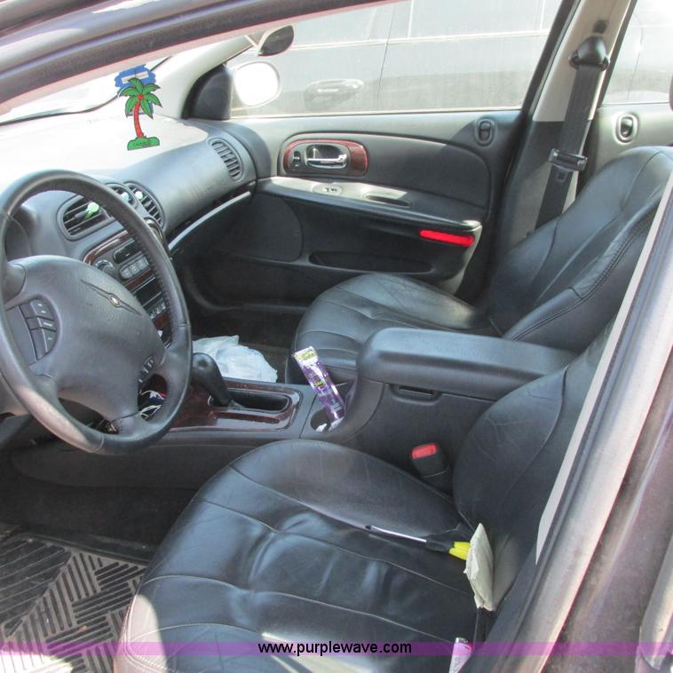 image for item G8482 2003 Chrylser Concorde