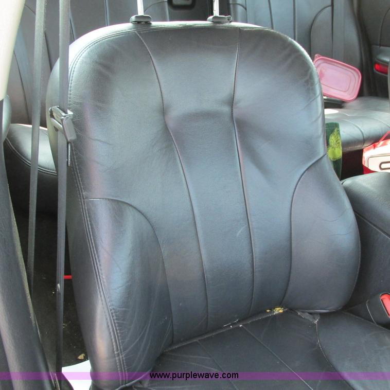 image for item G8482 2003 Chrylser Concorde