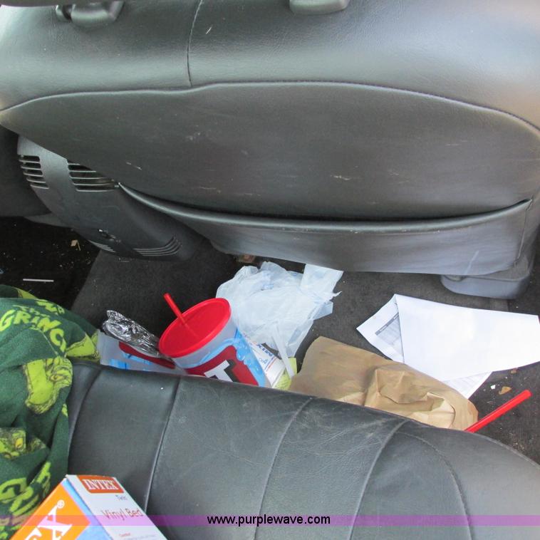 image for item G8482 2003 Chrylser Concorde