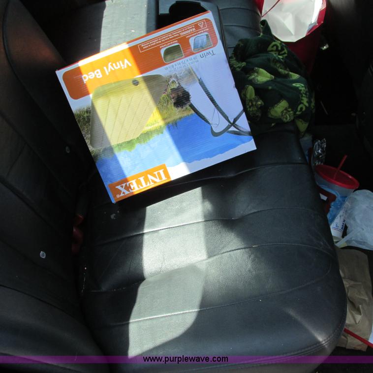 image for item G8482 2003 Chrylser Concorde