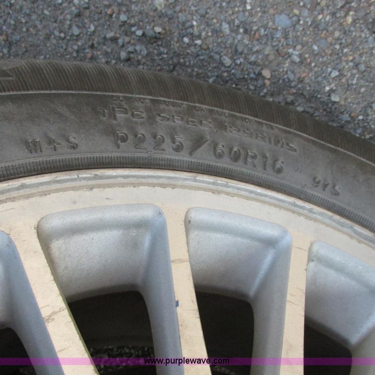 image for item G8482 2003 Chrylser Concorde