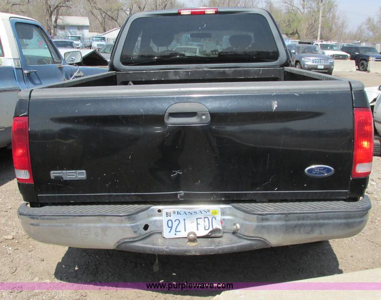 image for item G8483 2002 Ford F150 XLT