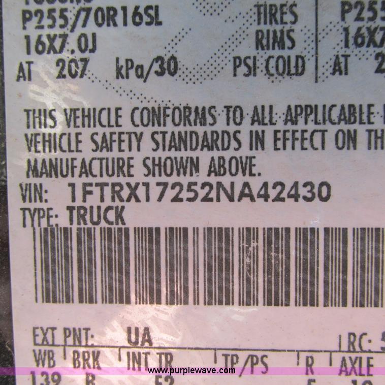 image for item G8483 2002 Ford F150 XLT