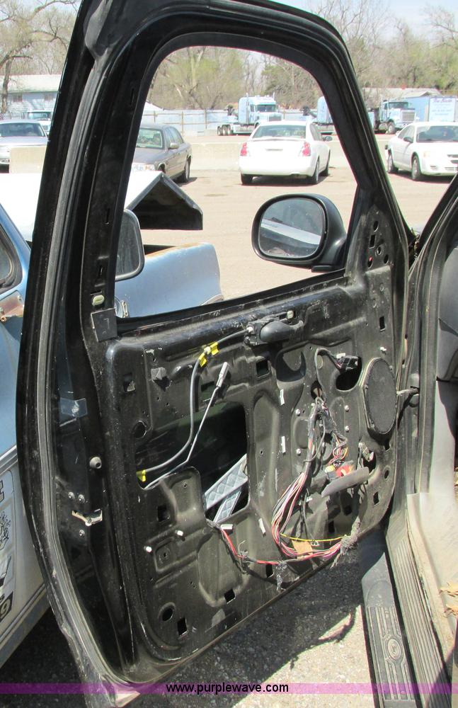 image for item G8483 2002 Ford F150 XLT