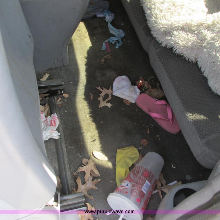 image for item G8483 2002 Ford F150 XLT