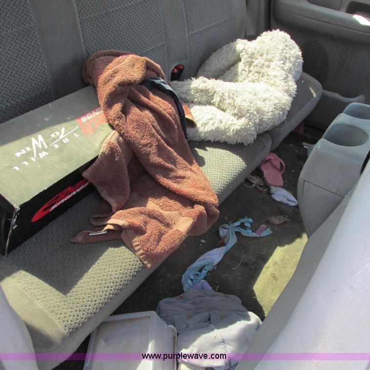 image for item G8483 2002 Ford F150 XLT