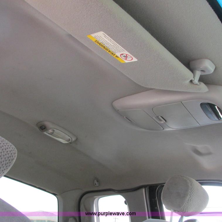 image for item G8483 2002 Ford F150 XLT