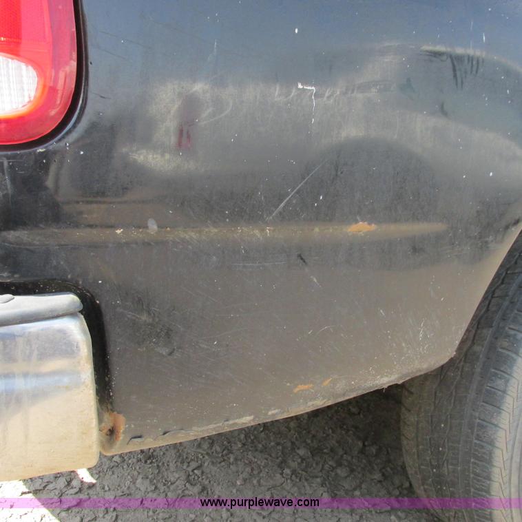 image for item G8483 2002 Ford F150 XLT