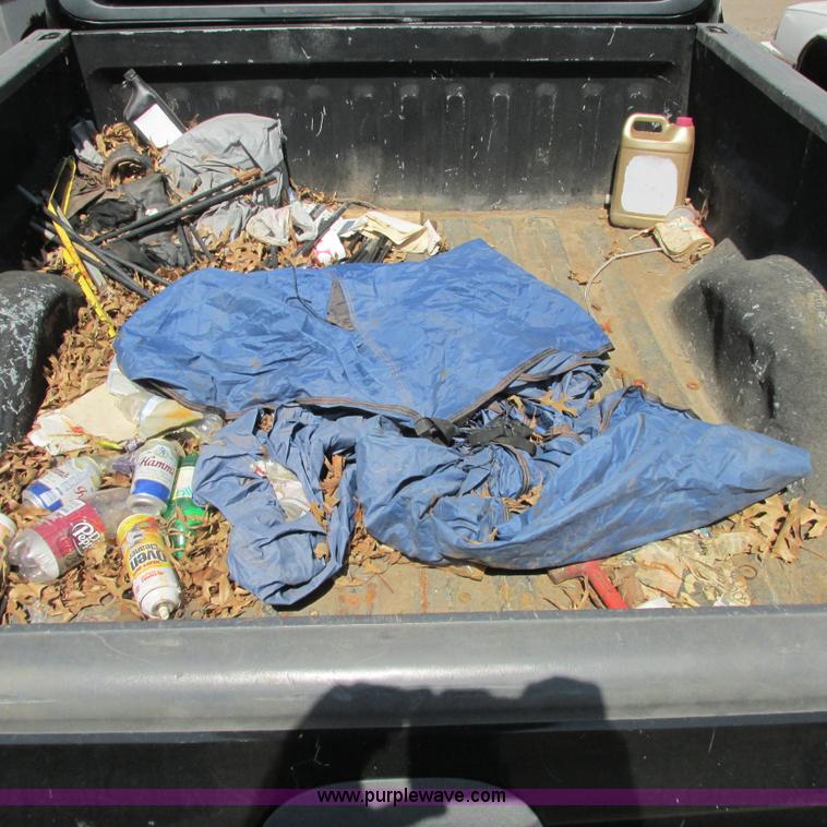 image for item G8483 2002 Ford F150 XLT