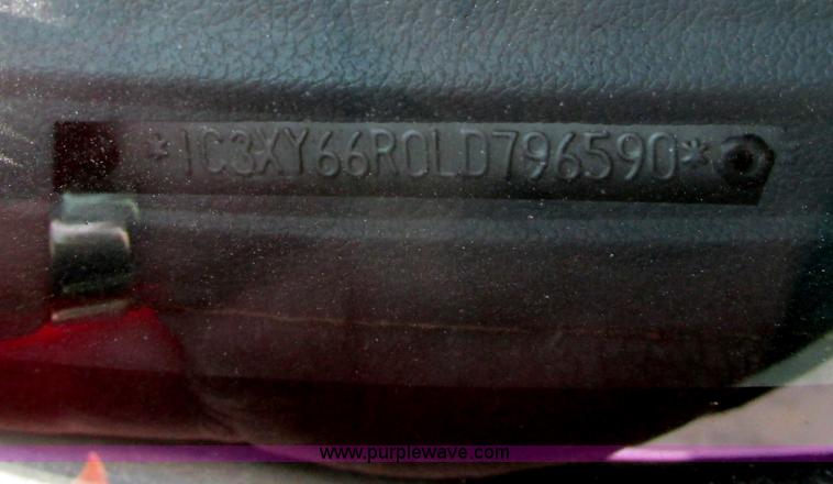 image for item G8484 1990 Chrylser New Yorker Fifth Avenue