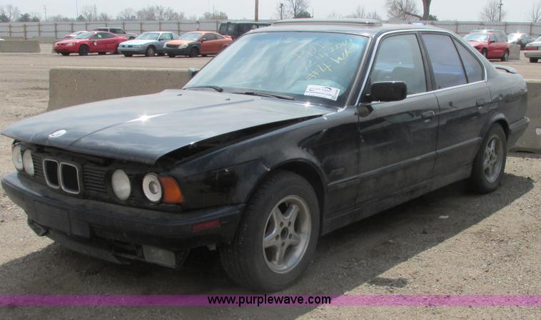 image for item G8486 1995 BMW E401