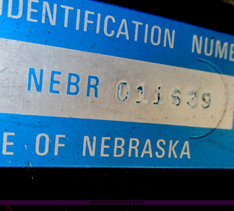 image for item G8486 1995 BMW E401